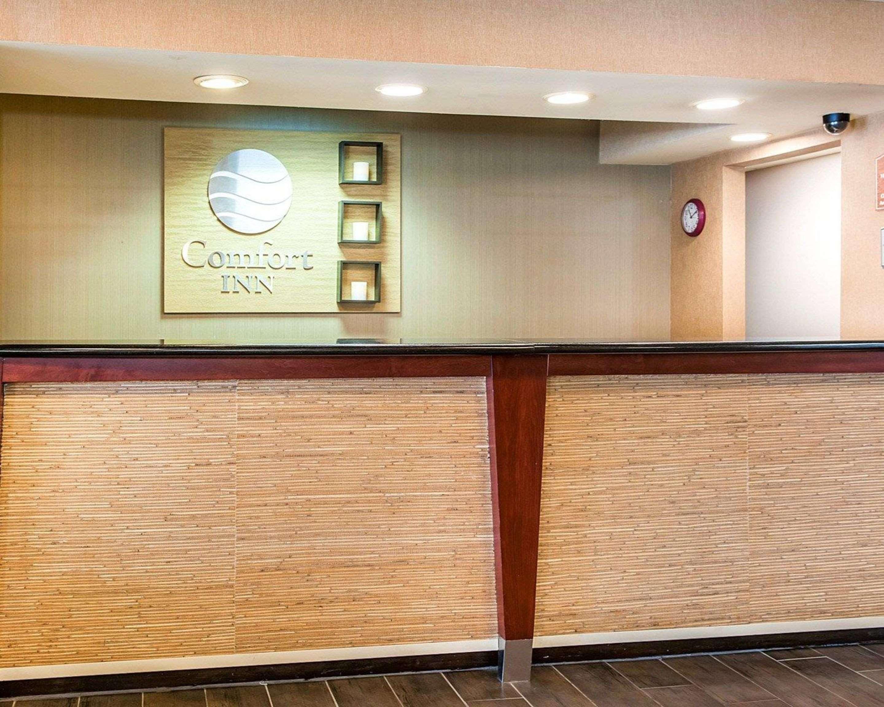 Comfort Inn Oxford - University Area Exterior foto